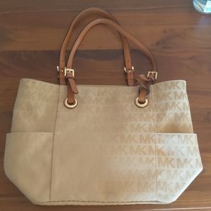 Authentic Micheal Kors Purse